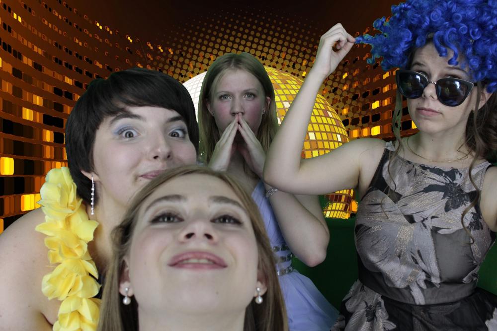 Silvermere Notre Dame  | View more photos from the event at gallery.myphotoboothexperience.co.uk/u/MyPhotoBoothExperienceLtd/Silvermere-Notre-Dame